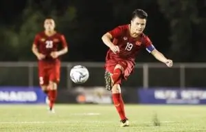 Mơ thấy đá bóng mang ý nghĩa gì?